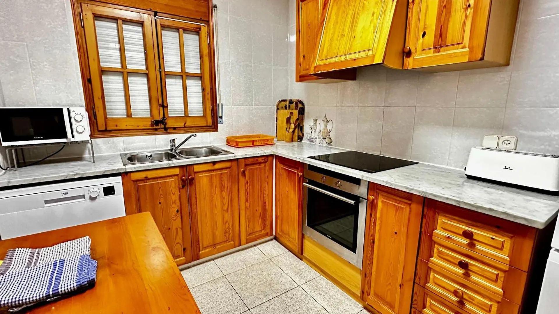 Casa Dos Pins - Pals Villa
